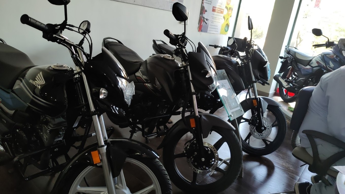 Ashapura Honda Motors Two Wheeler and Scooty Showroom